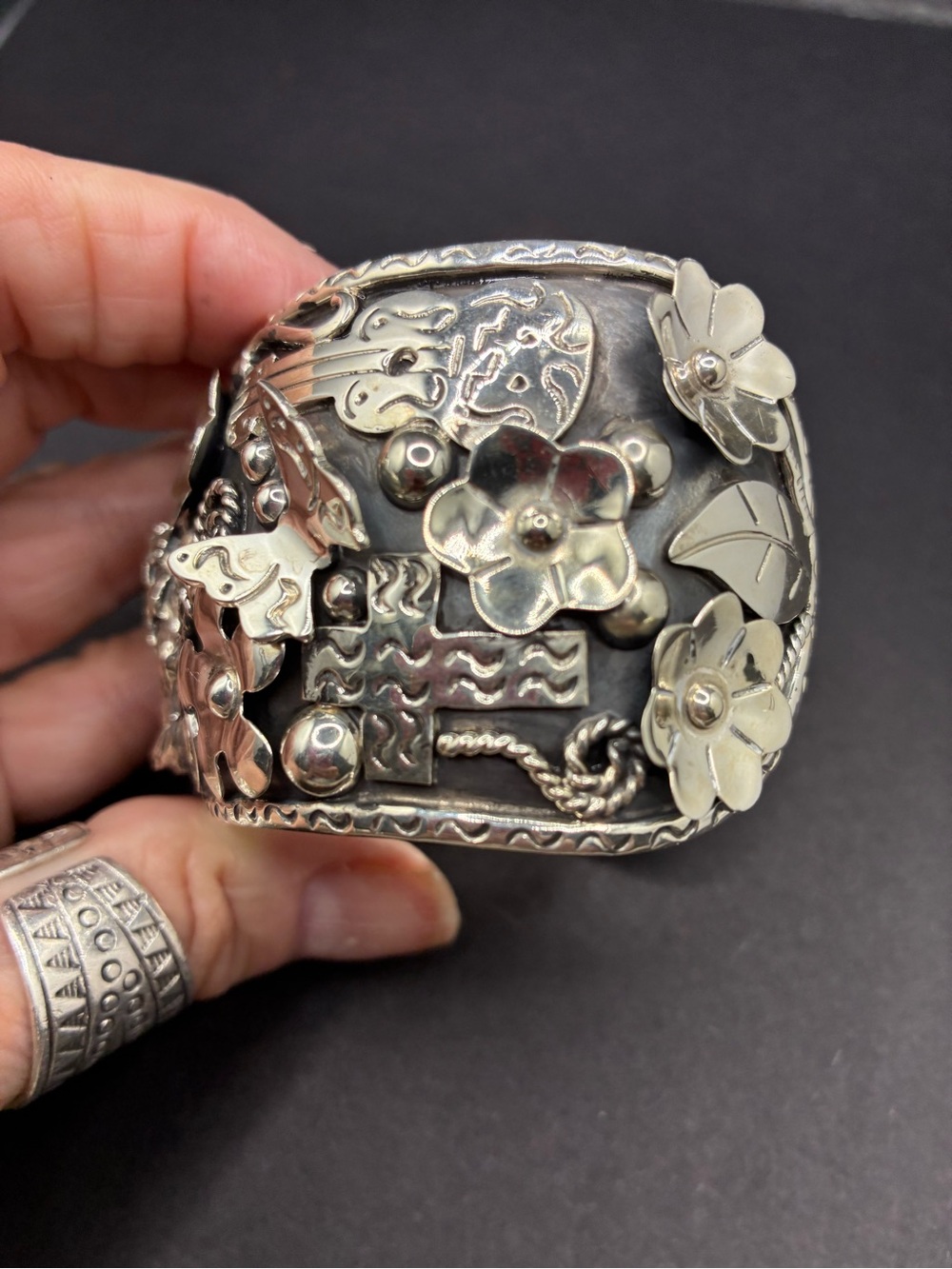 Taxco Silver Floral Sugar Skull Cuff Bracelet - solid Sterling Silver - Picture 3 of 7
